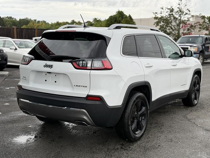 used 2019 Jeep Cherokee car, priced at $16,995