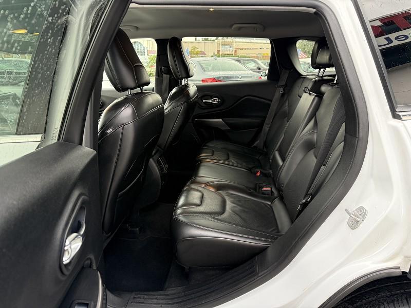 used 2019 Jeep Cherokee car, priced at $16,995