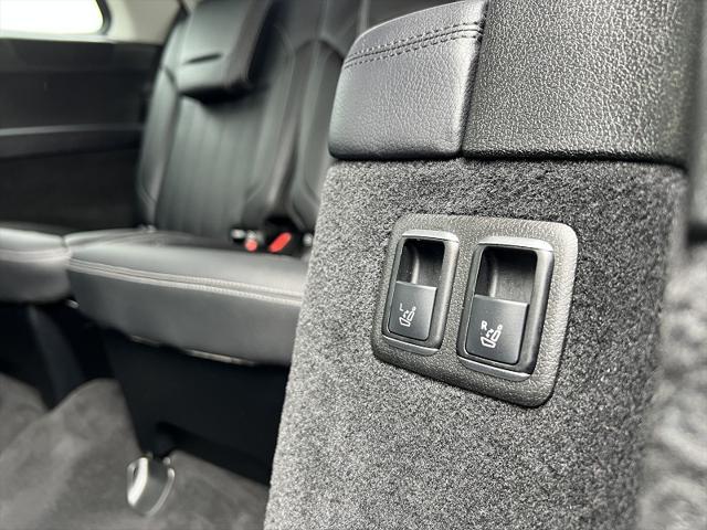 used 2016 Mercedes-Benz GL-Class car, priced at $19,995