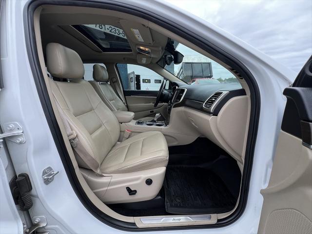 used 2017 Jeep Grand Cherokee car, priced at $18,495