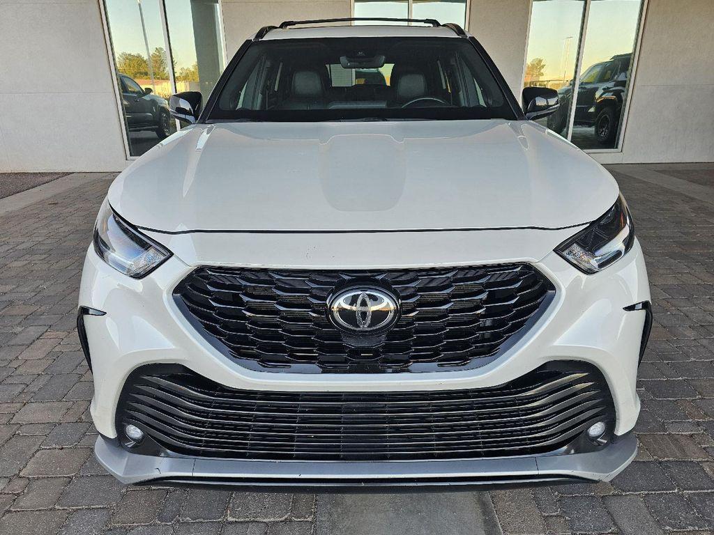 used 2021 Toyota Highlander car, priced at $32,389