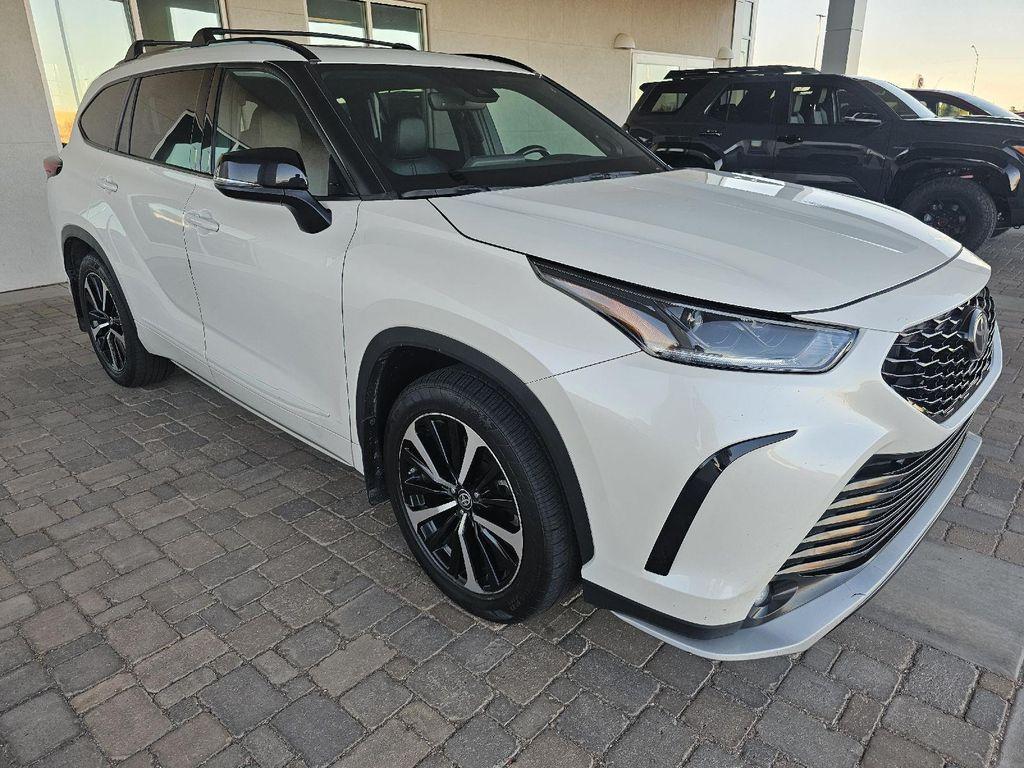 used 2021 Toyota Highlander car, priced at $32,389