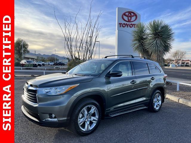 used 2016 Toyota Highlander Hybrid car, priced at $27,289