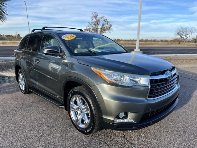 used 2016 Toyota Highlander Hybrid car, priced at $27,289