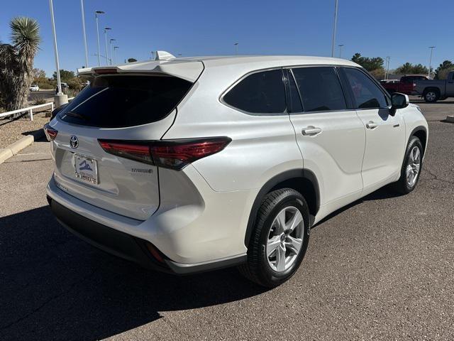 used 2021 Toyota Highlander Hybrid car, priced at $31,289