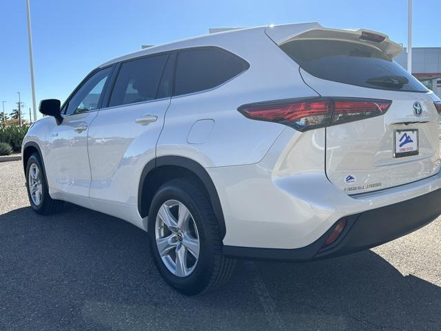 used 2021 Toyota Highlander Hybrid car, priced at $31,289