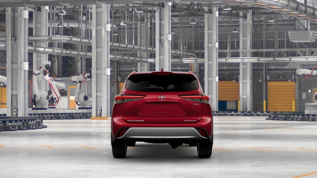 new 2025 Toyota Highlander Hybrid car, priced at $58,037