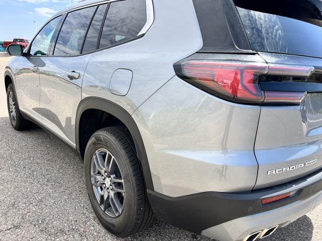 used 2025 GMC Acadia car, priced at $45,589