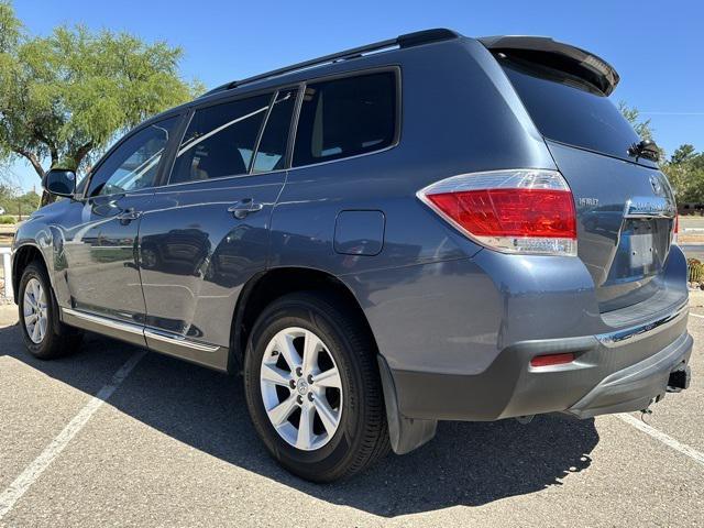 used 2012 Toyota Highlander car, priced at $11,589