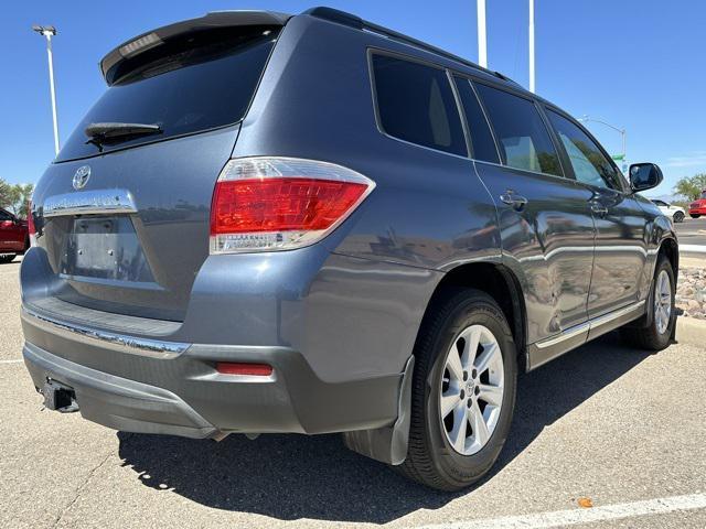 used 2012 Toyota Highlander car, priced at $11,589