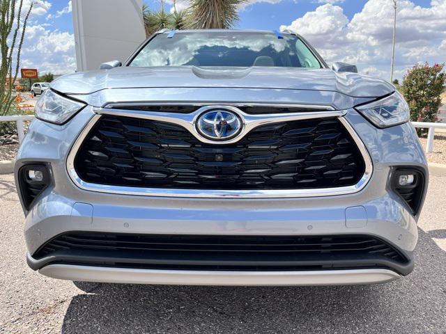 used 2023 Toyota Highlander Hybrid car, priced at $47,589