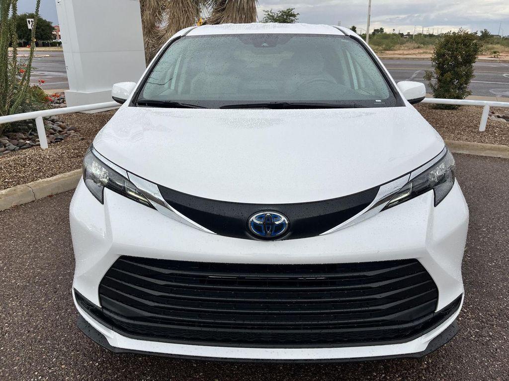 used 2024 Toyota Sienna car, priced at $41,289