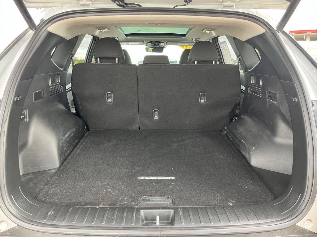 used 2022 Hyundai TUCSON Hybrid car, priced at $22,789