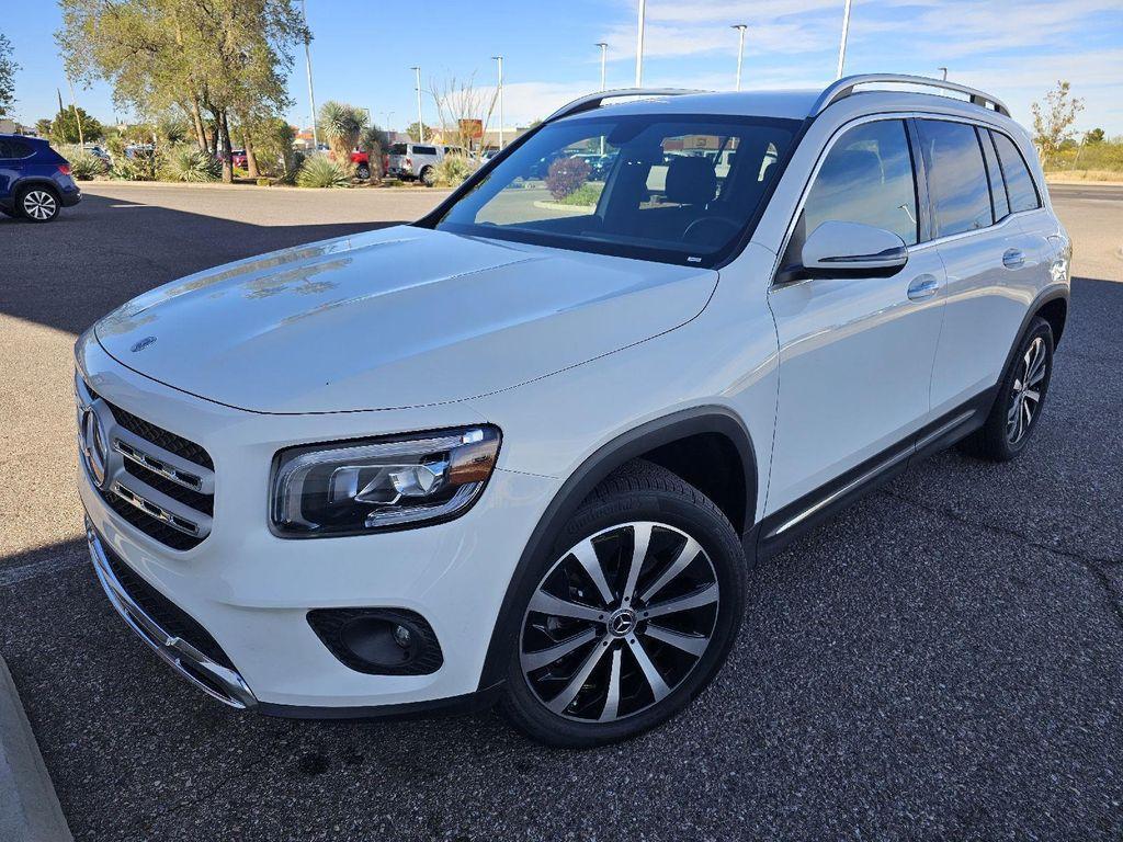used 2021 Mercedes-Benz GLB 250 car, priced at $27,289