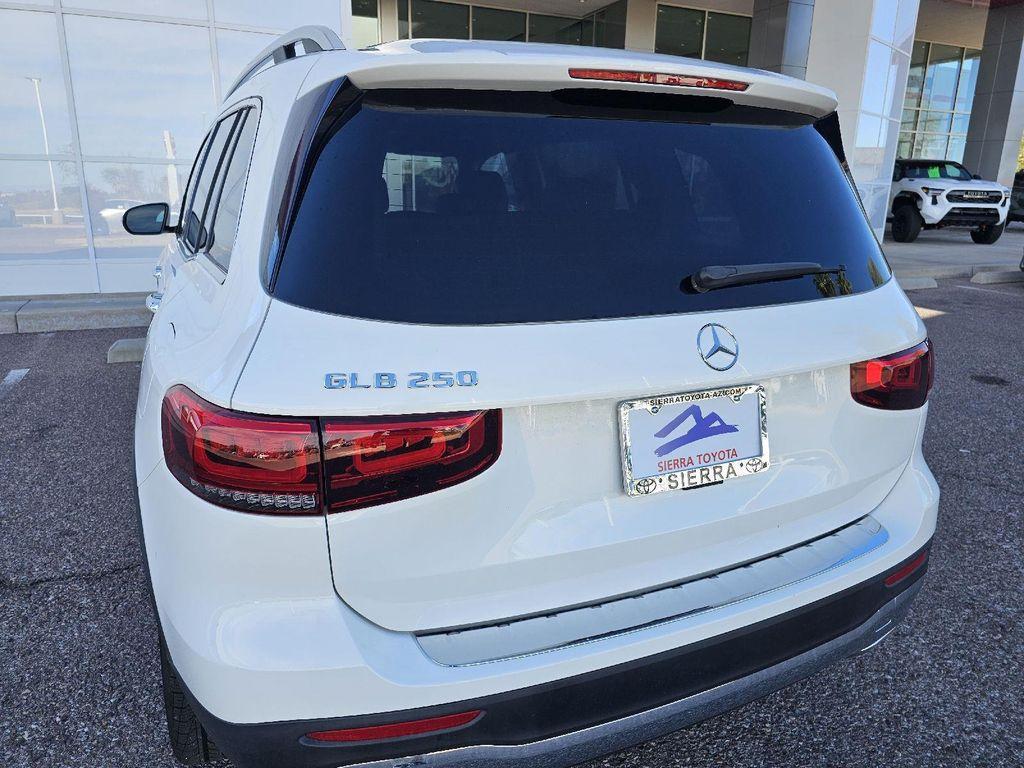 used 2021 Mercedes-Benz GLB 250 car, priced at $27,289