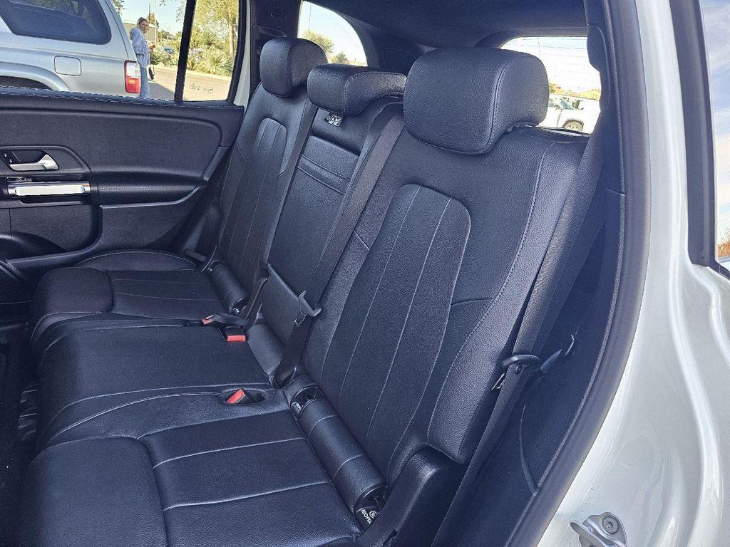 used 2021 Mercedes-Benz GLB 250 car, priced at $27,289