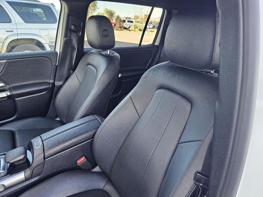 used 2021 Mercedes-Benz GLB 250 car, priced at $27,289