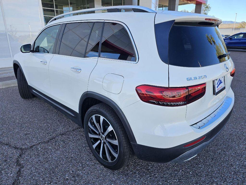 used 2021 Mercedes-Benz GLB 250 car, priced at $27,289