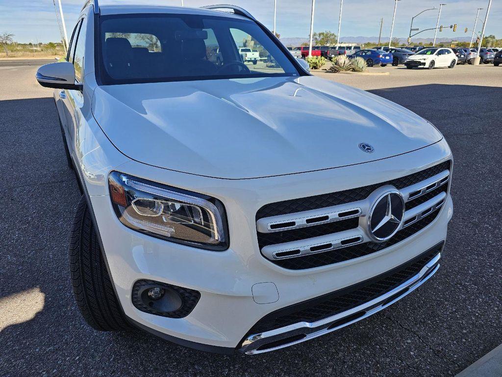 used 2021 Mercedes-Benz GLB 250 car, priced at $27,289