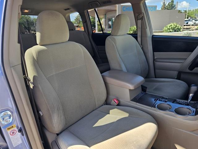 used 2010 Toyota Highlander car, priced at $8,489