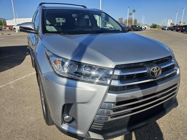used 2017 Toyota Highlander car, priced at $25,889