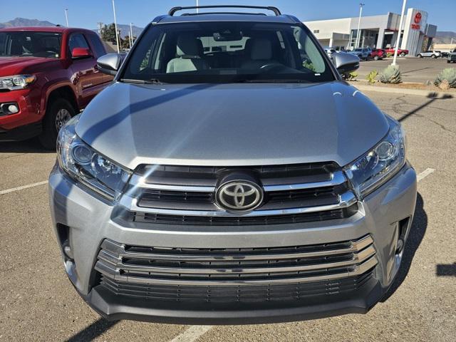used 2017 Toyota Highlander car, priced at $25,889