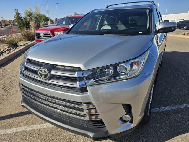 used 2017 Toyota Highlander car, priced at $25,889