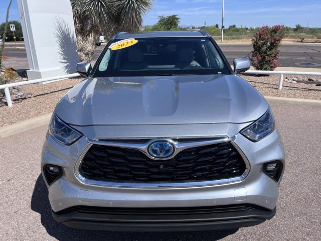 used 2023 Toyota Highlander Hybrid car, priced at $46,289