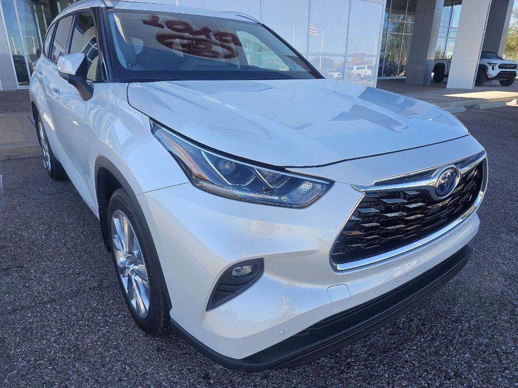 used 2023 Toyota Highlander Hybrid car, priced at $47,289