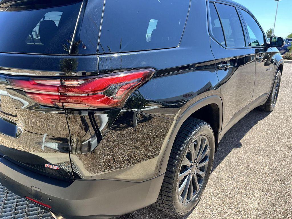 used 2022 Chevrolet Traverse car, priced at $26,289