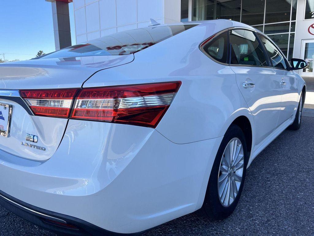 used 2014 Toyota Avalon Hybrid car, priced at $11,789