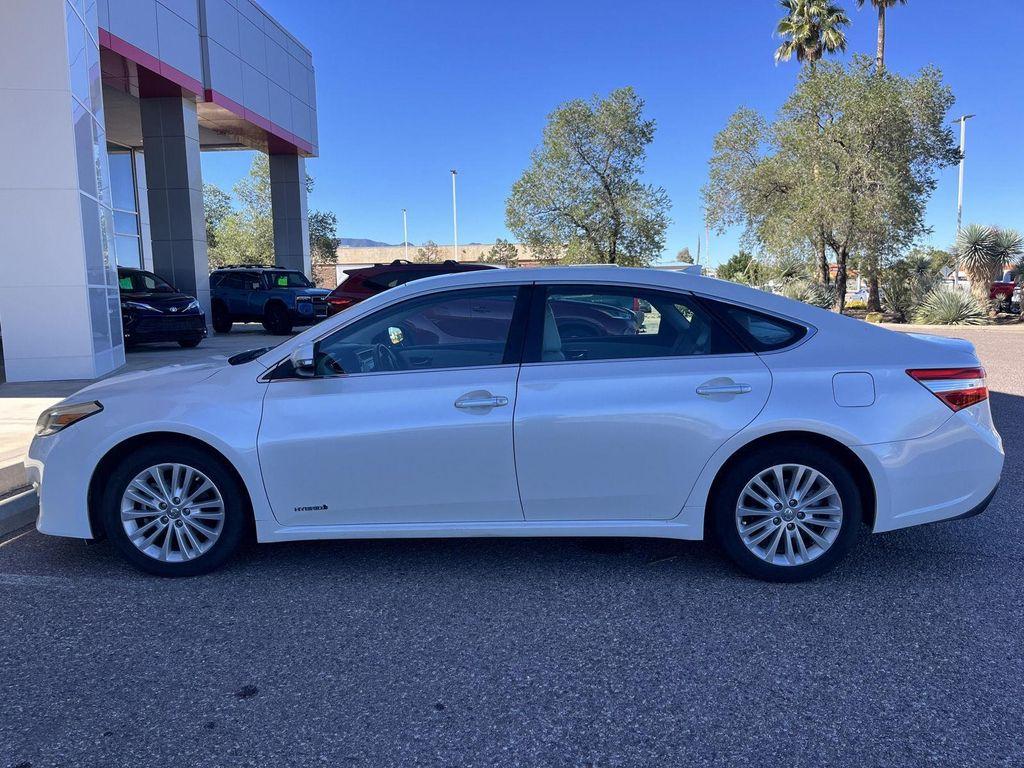 used 2014 Toyota Avalon Hybrid car, priced at $11,789