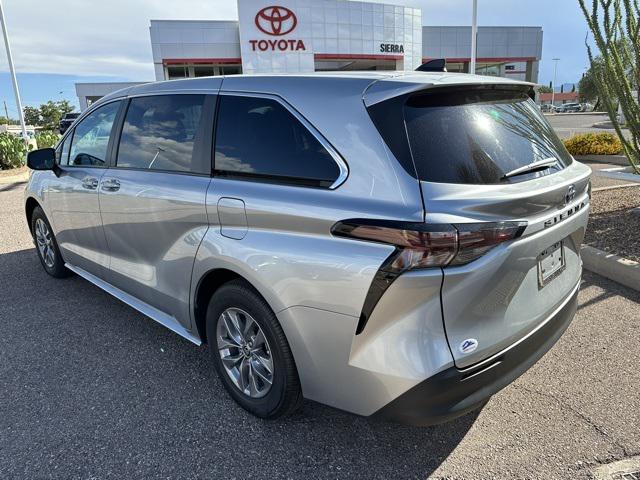 used 2024 Toyota Sienna car, priced at $46,589