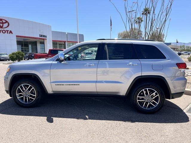 used 2020 Jeep Grand Cherokee car, priced at $19,489