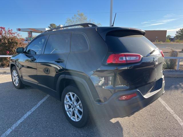 used 2016 Jeep Cherokee car, priced at $8,989