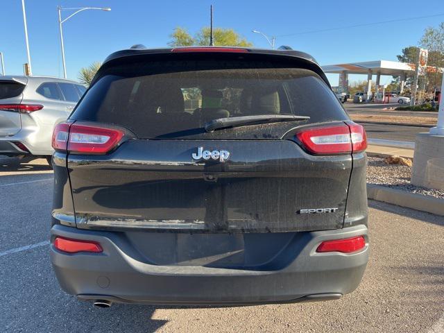 used 2016 Jeep Cherokee car, priced at $8,989