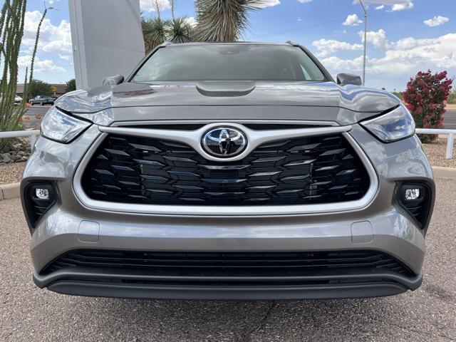 new 2025 Toyota Highlander car, priced at $45,588
