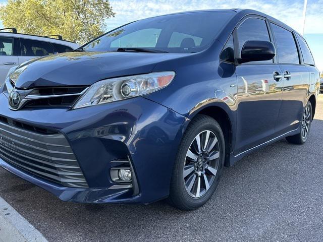 used 2020 Toyota Sienna car, priced at $33,289