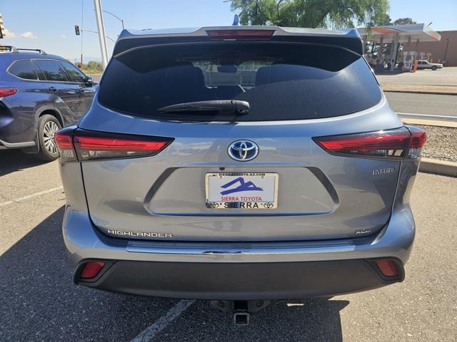 used 2021 Toyota Highlander Hybrid car, priced at $32,289