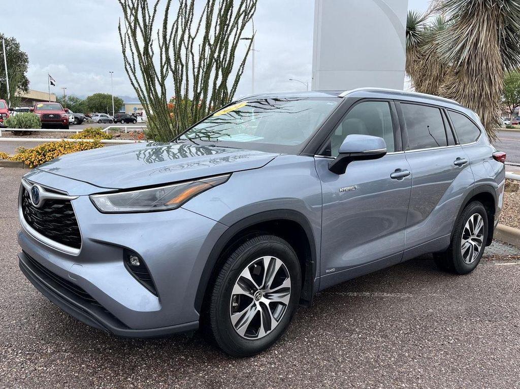used 2021 Toyota Highlander Hybrid car, priced at $31,539