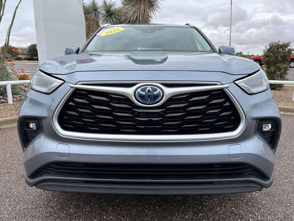 used 2021 Toyota Highlander Hybrid car, priced at $31,539