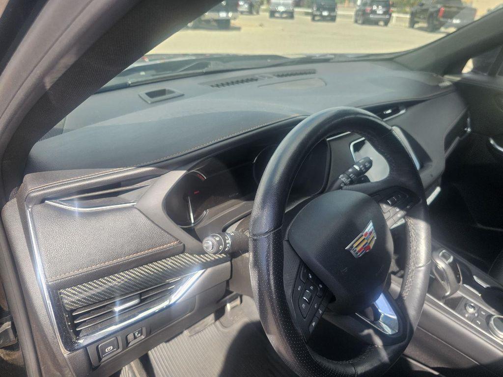 used 2019 Cadillac XT4 car, priced at $24,289