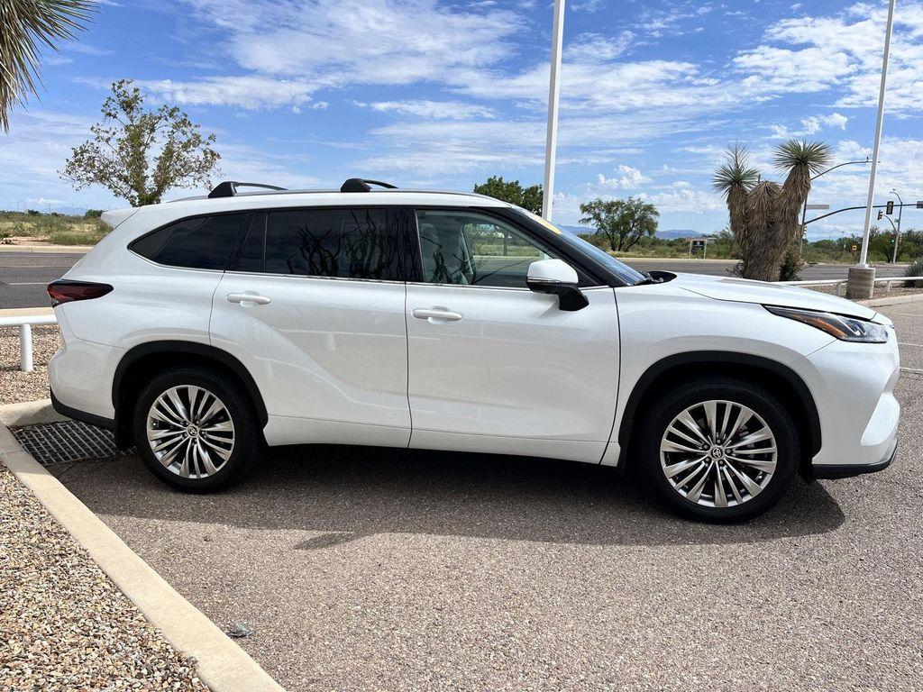 used 2024 Toyota Highlander car, priced at $51,789
