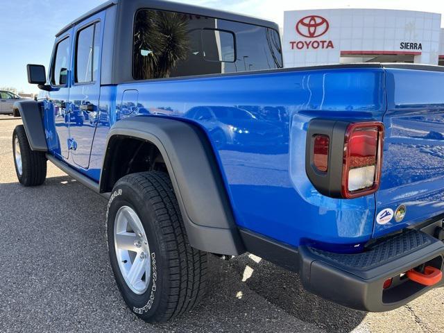 used 2021 Jeep Gladiator car, priced at $44,289