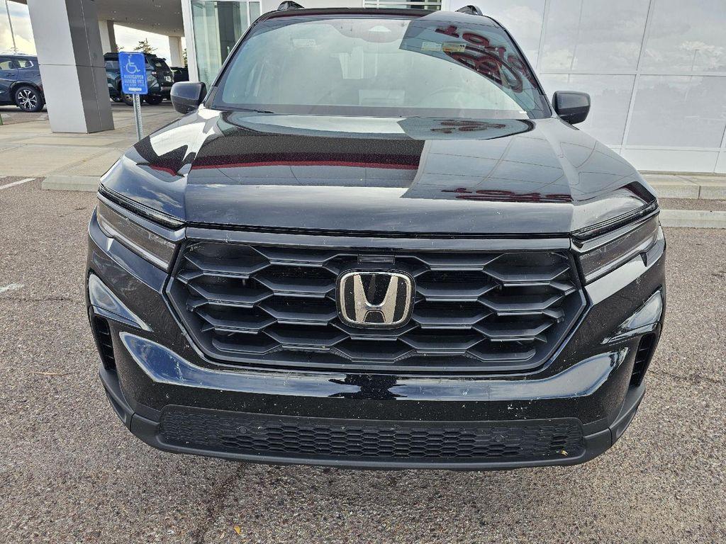 used 2023 Honda Pilot car, priced at $37,389