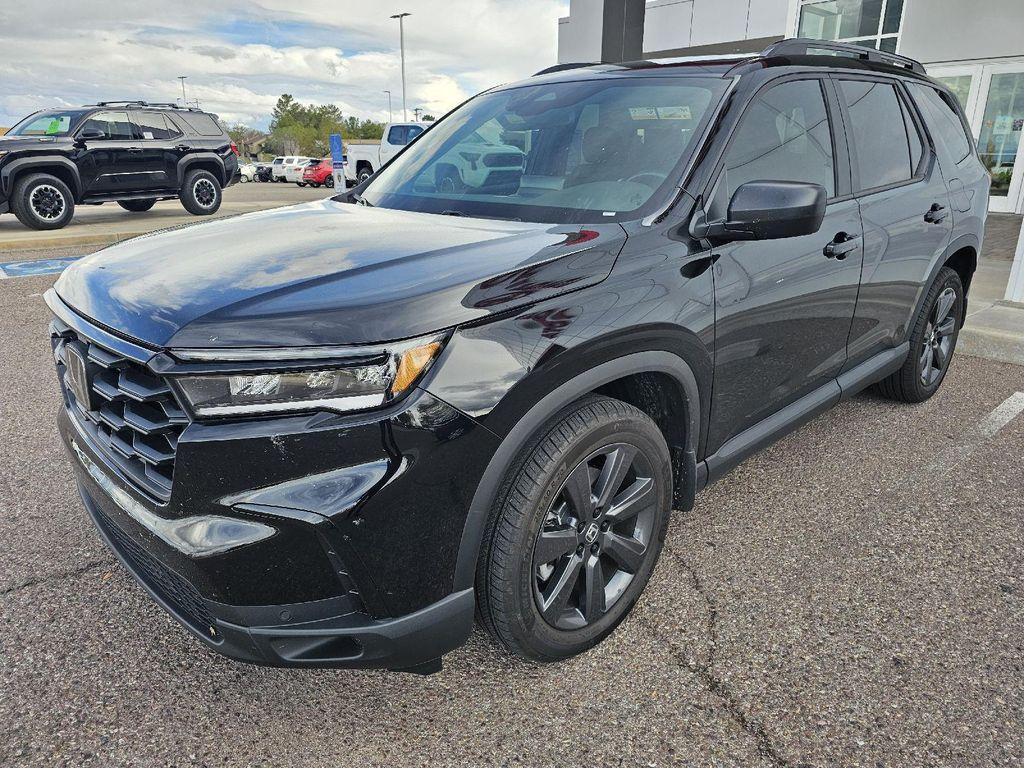 used 2023 Honda Pilot car, priced at $37,389