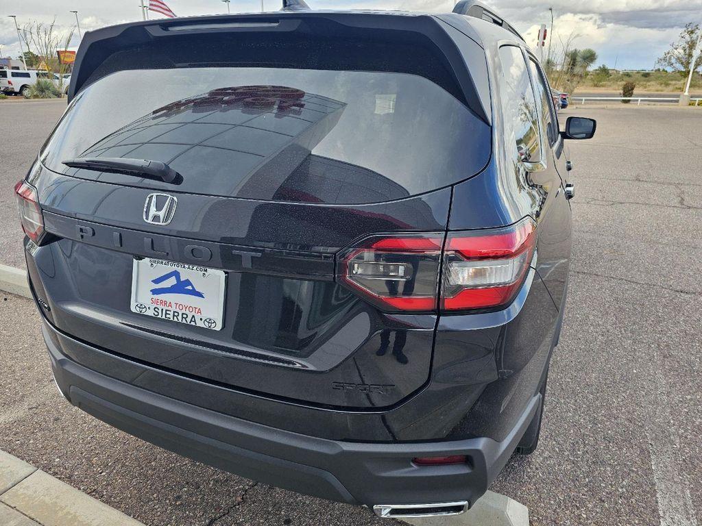used 2023 Honda Pilot car, priced at $37,389