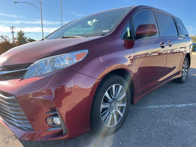 used 2020 Toyota Sienna car, priced at $32,823