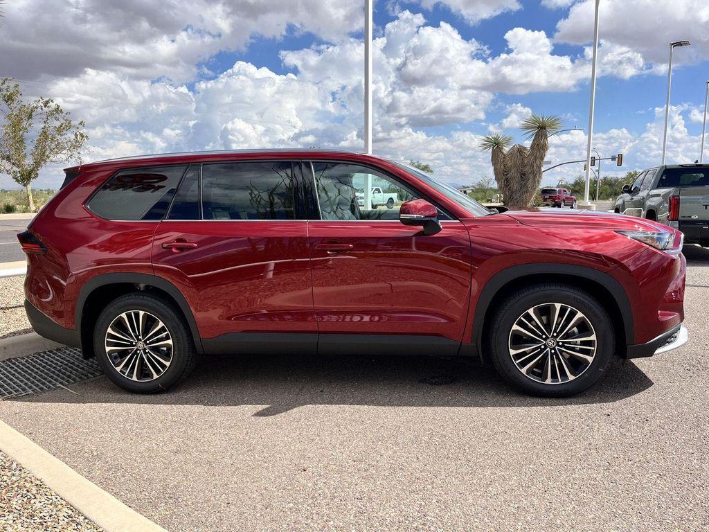 new 2025 Toyota Grand Highlander Hybrid car, priced at $60,998