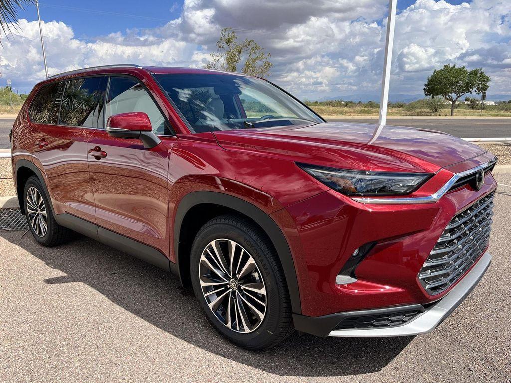 new 2025 Toyota Grand Highlander Hybrid car, priced at $60,998